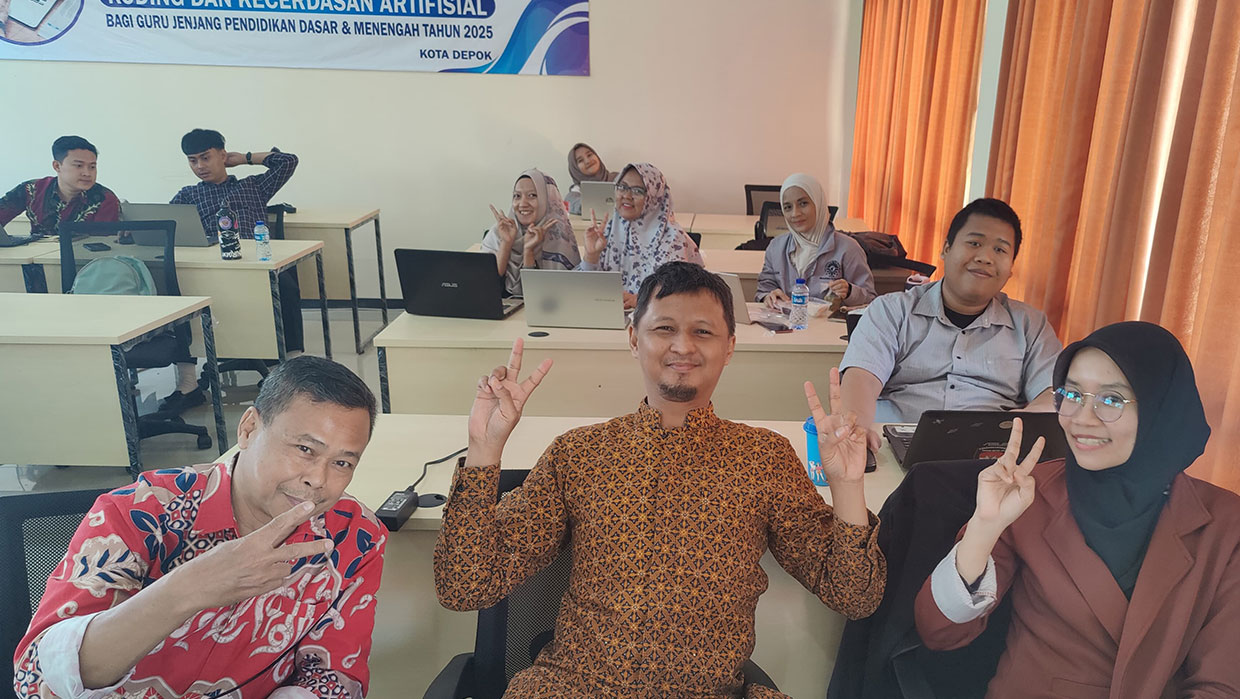 Guru SMK Tunas Media Ikuti Program Koding & Kecerdasan Artifisial di Kota Depok